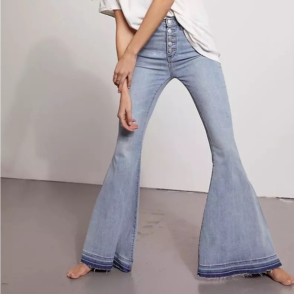 Free People Denim - Free People Irreplaceable Flare Jeans